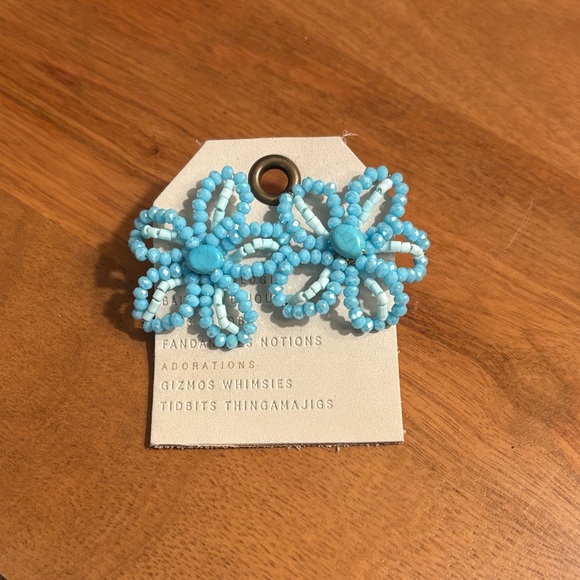 Anthropologie Jewelry - Anthropologie Turquoise Flower Beaded Earrings